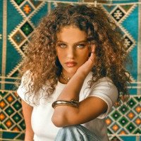 Foto do artista Elyanna