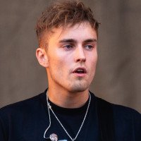 Foto do artista Sam Fender